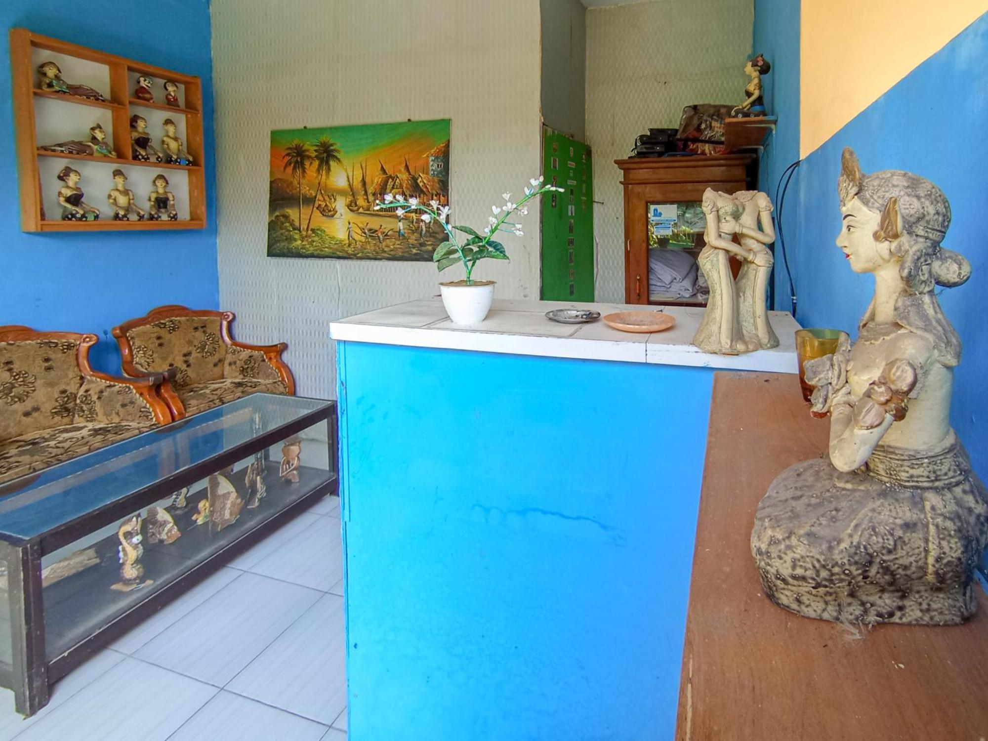 בניוואנגי Reddoorz At El Shaday Homestay Banyuwangi מראה חיצוני תמונה